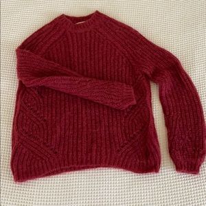 Cozy maroon Sezane sweater